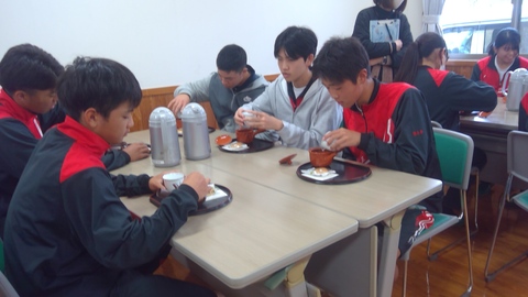 WIN_20251203_15_17_49_Pro