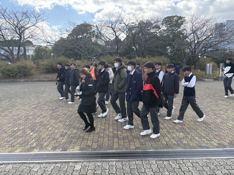 1765283783979 1765283783979