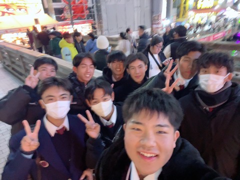 1765283810246 1765283810246