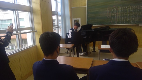 WIN_20260324_12_01_46_Pro